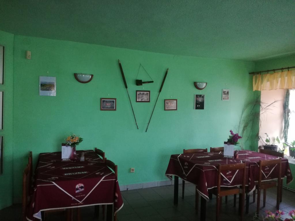 Penzion Sklarska Hospoda Chřibská Bagian luar foto