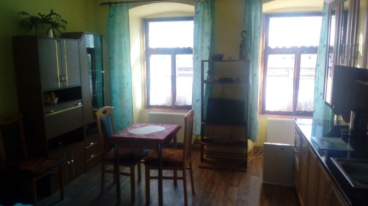 Penzion Sklarska Hospoda Chřibská Bagian luar foto