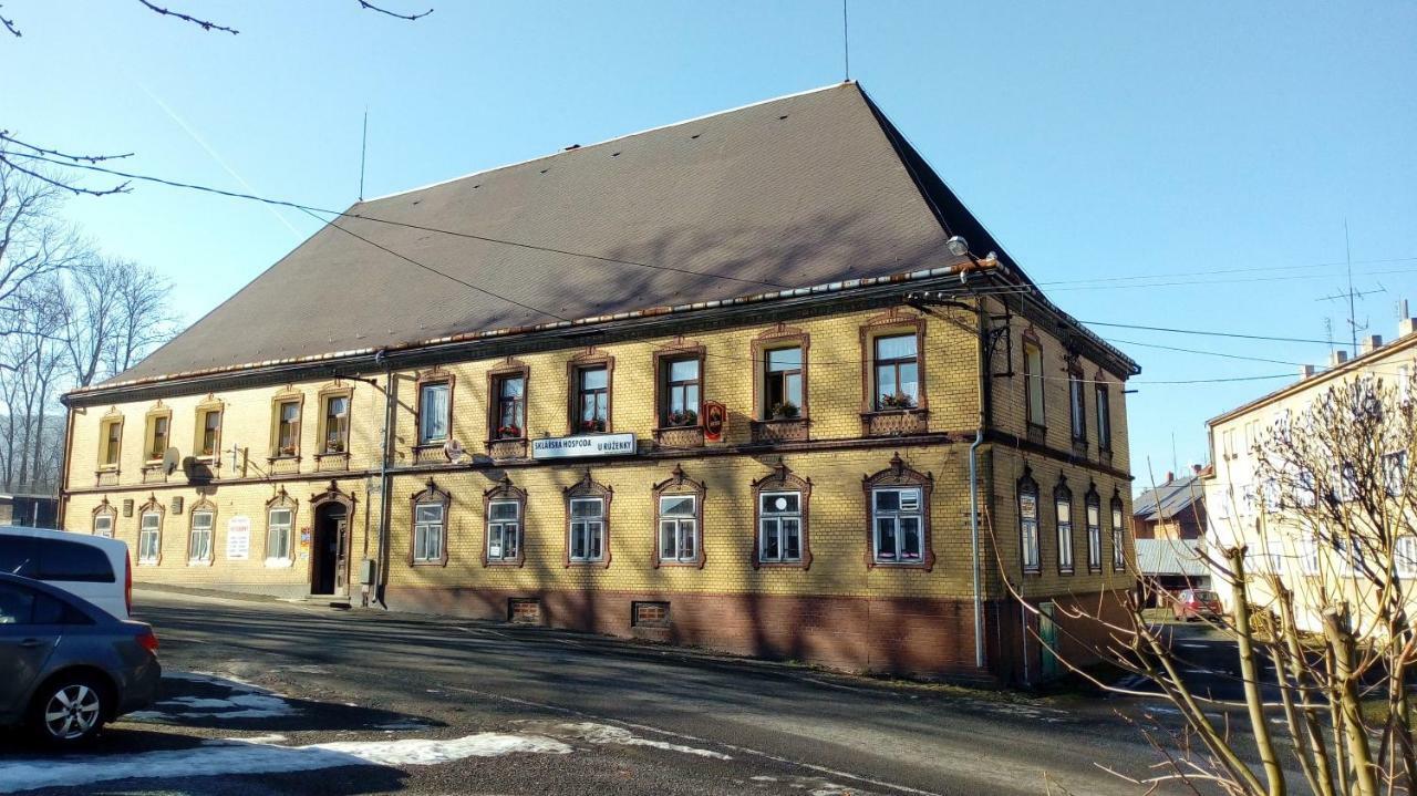 Penzion Sklarska Hospoda Chřibská Bagian luar foto